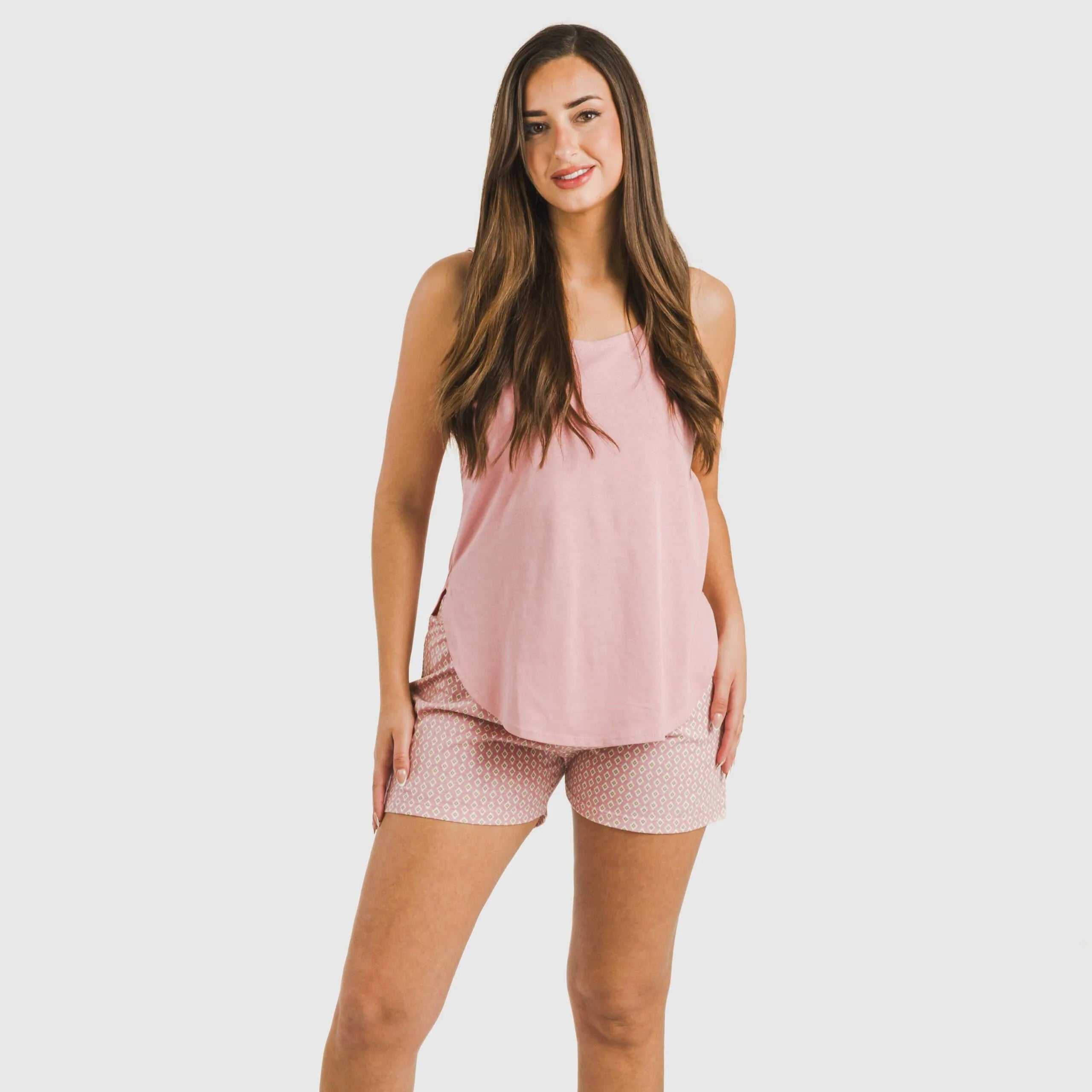 Pijama curto de algodão rosa, super estiloso.