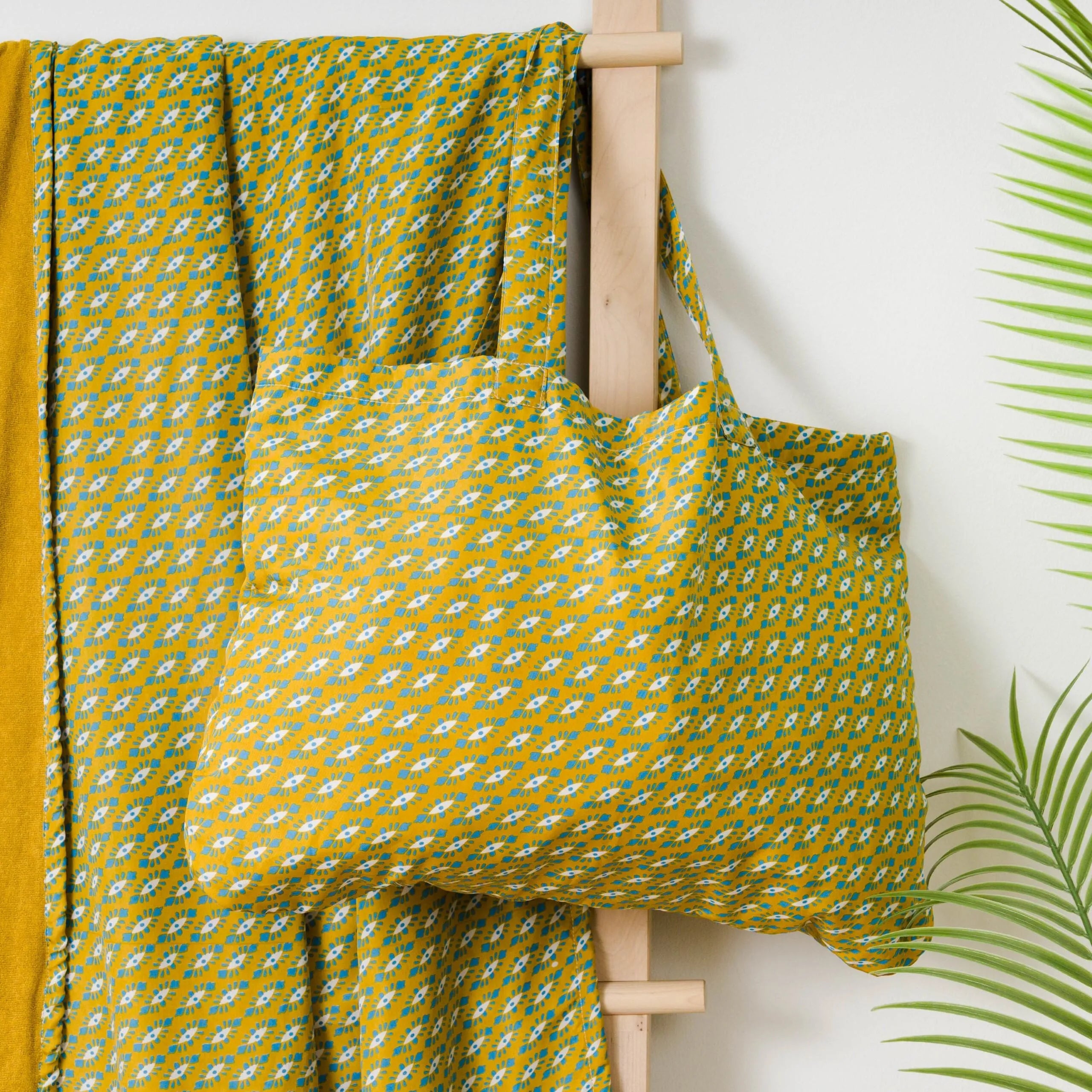 TOALHA PAREO + MOCHILA SISENA