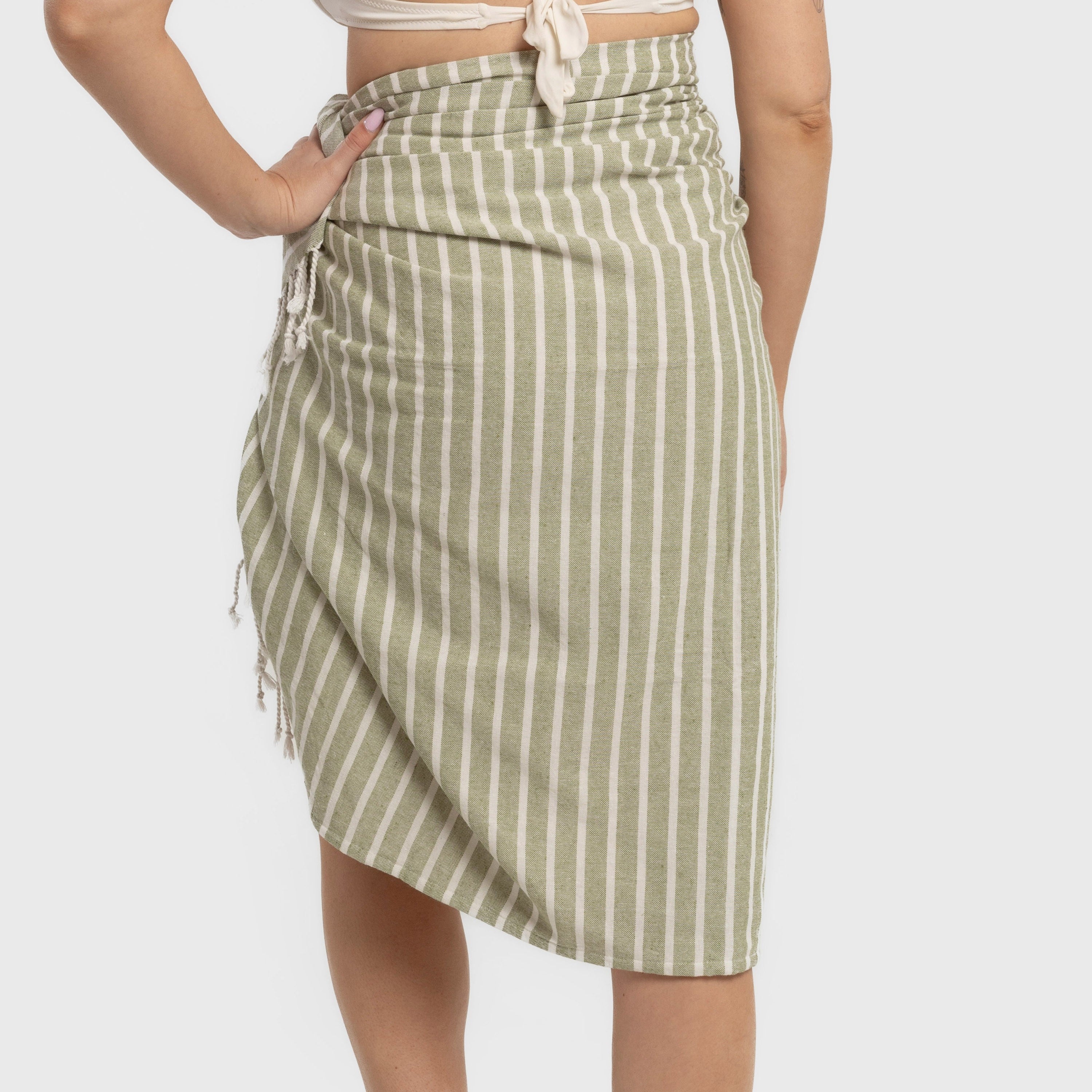 Conjunto de toalha pareô + bolsa de algodão listrada