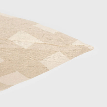 Cojín cuadrante antimanchas Nela liso 50x50 - funda + relleno