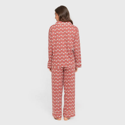 Pijama feminino longo estilo camisa em algodão na cor calêndula marsala.