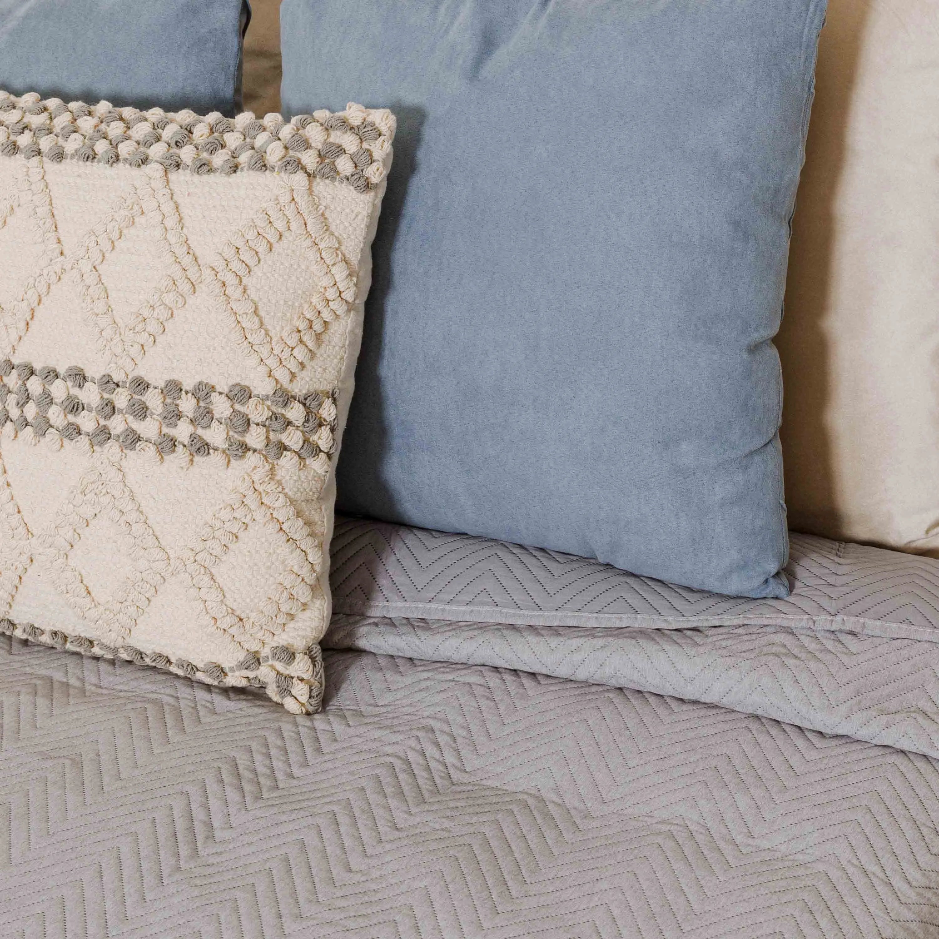 Colcha bouti lisa efecto desgastado