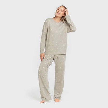 Pijama feminino longo e macio, cor âmbar verde caça.