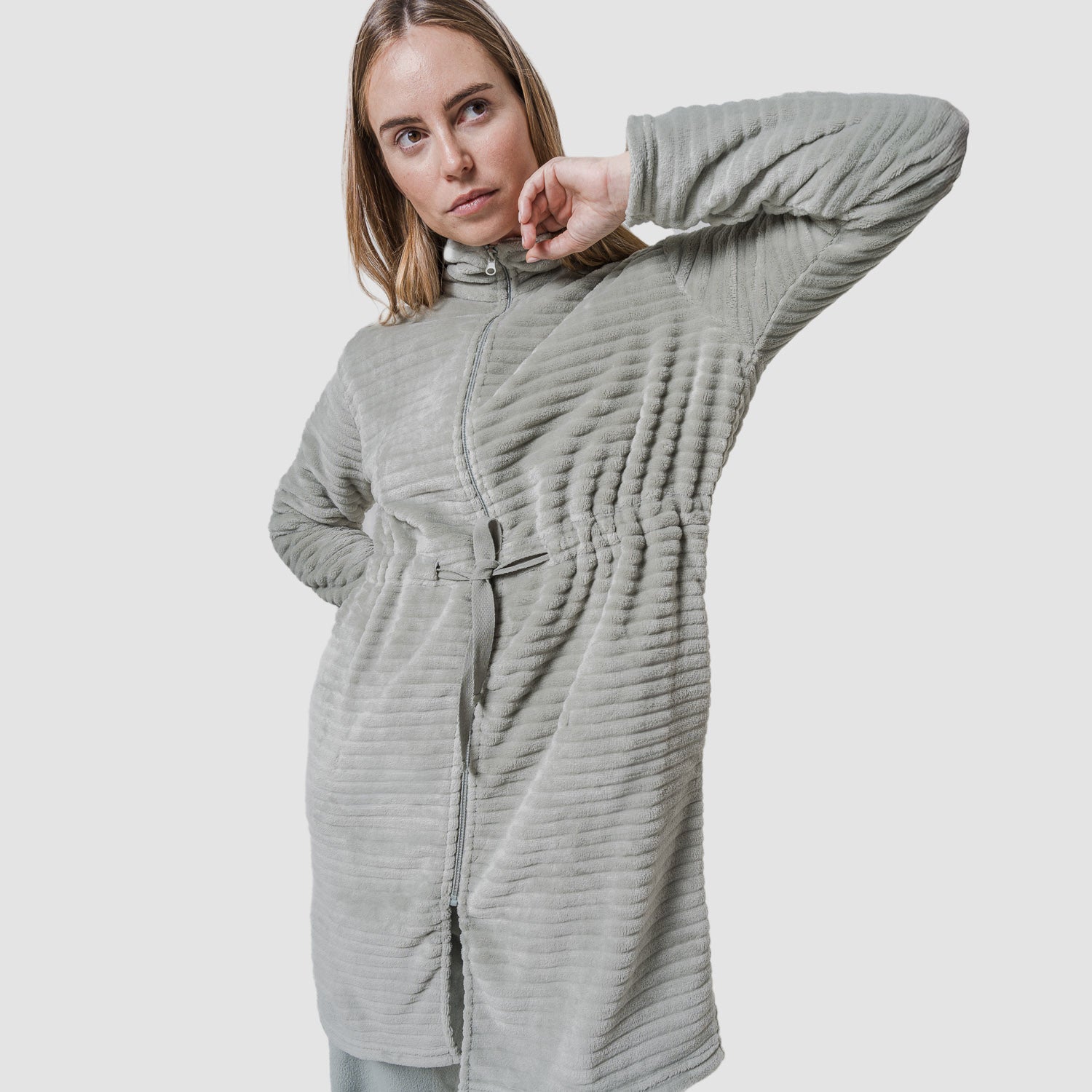 Bata terciopelo raya cremallera