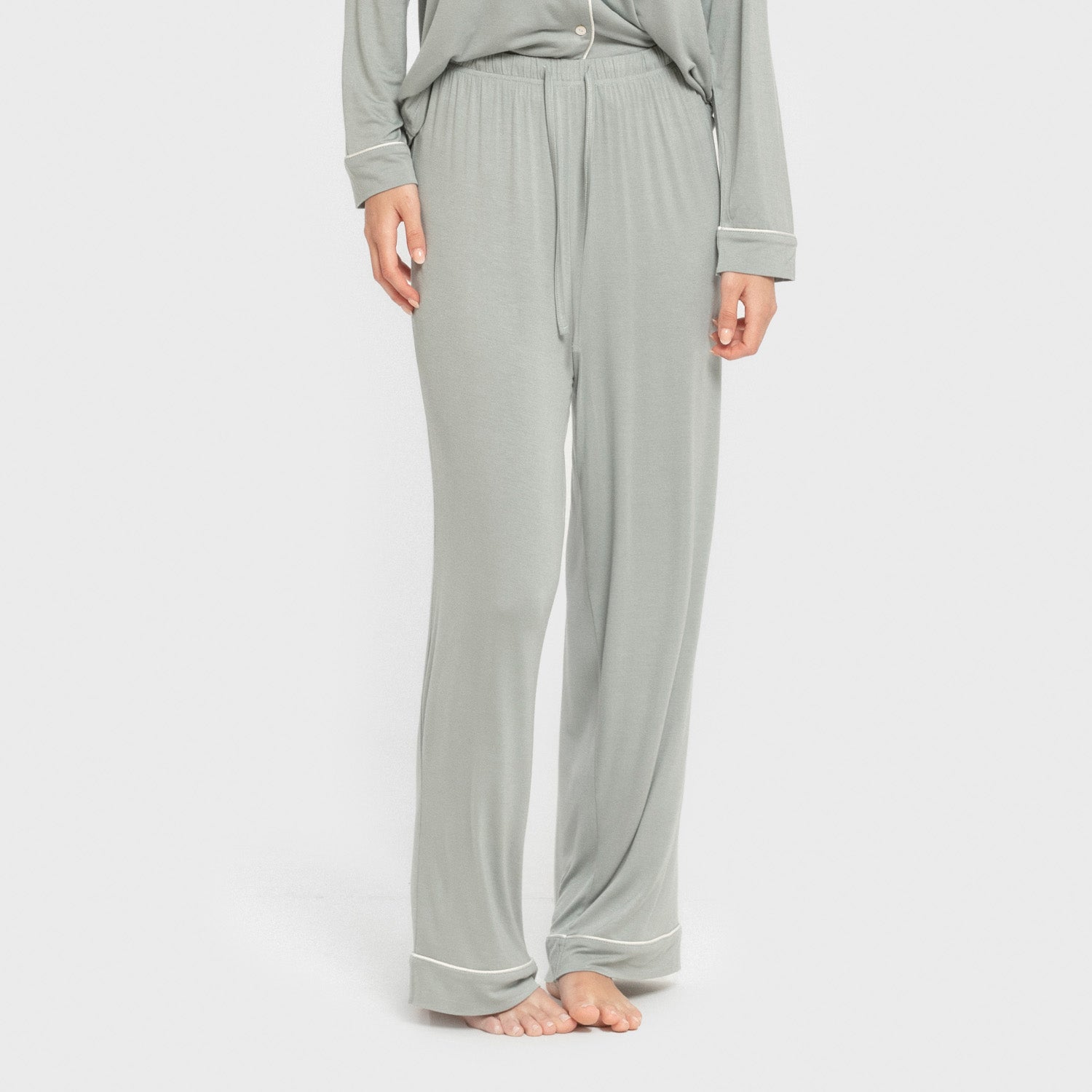 Pijama feminino Keike de manga comprida em viscose verde