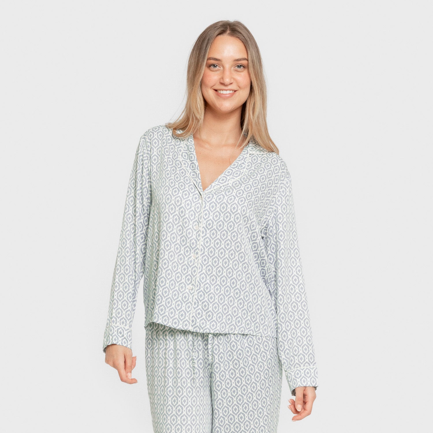 Pijama feminino de manga comprida em viscose cor orquídea-água