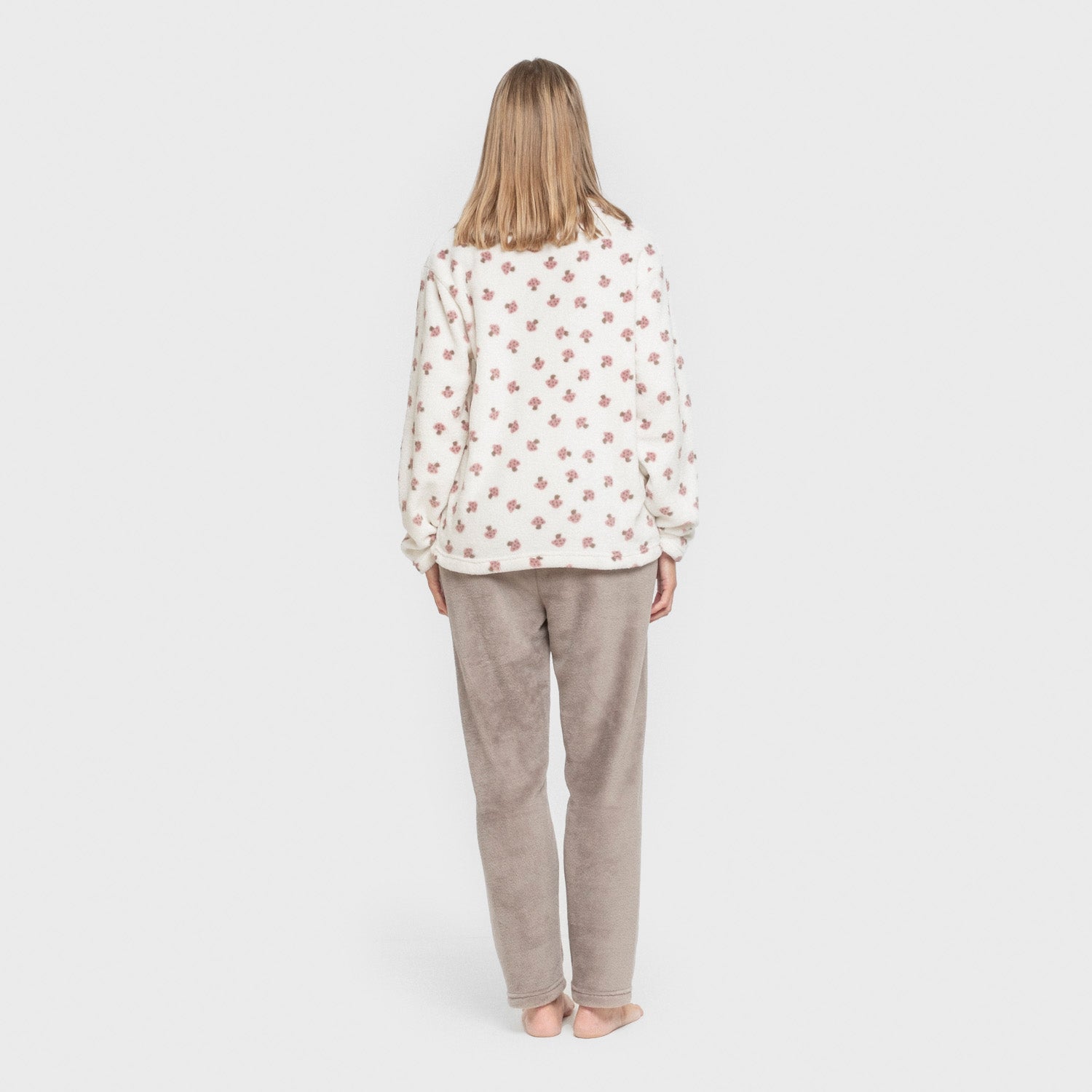 Ellen pijama marrom coral